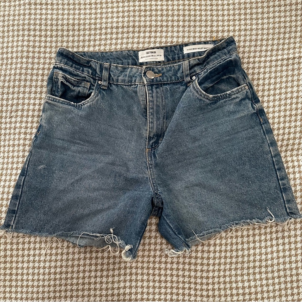High rise Miley shorts